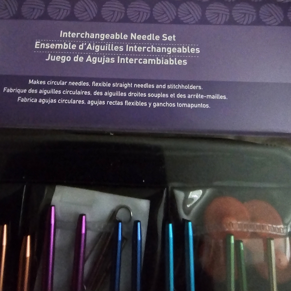 Interchangeable circular knitting needle set - Picture 2 of 5